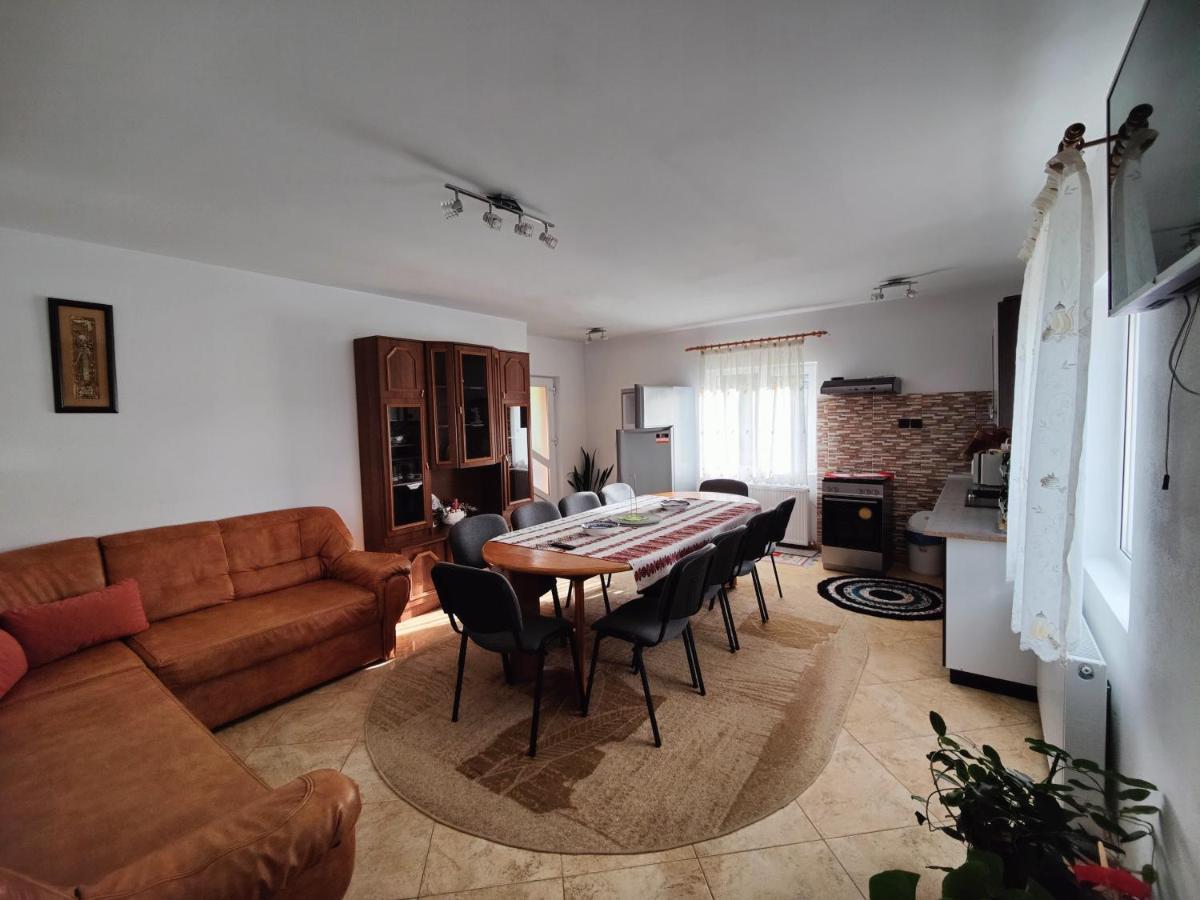 Casa Poiana Teiului Hotel Bagian luar foto
