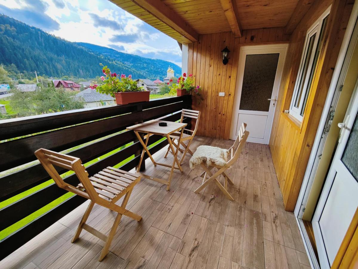 Casa Poiana Teiului Hotel Bagian luar foto