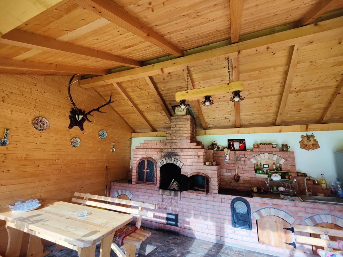 Casa Poiana Teiului Hotel Bagian luar foto