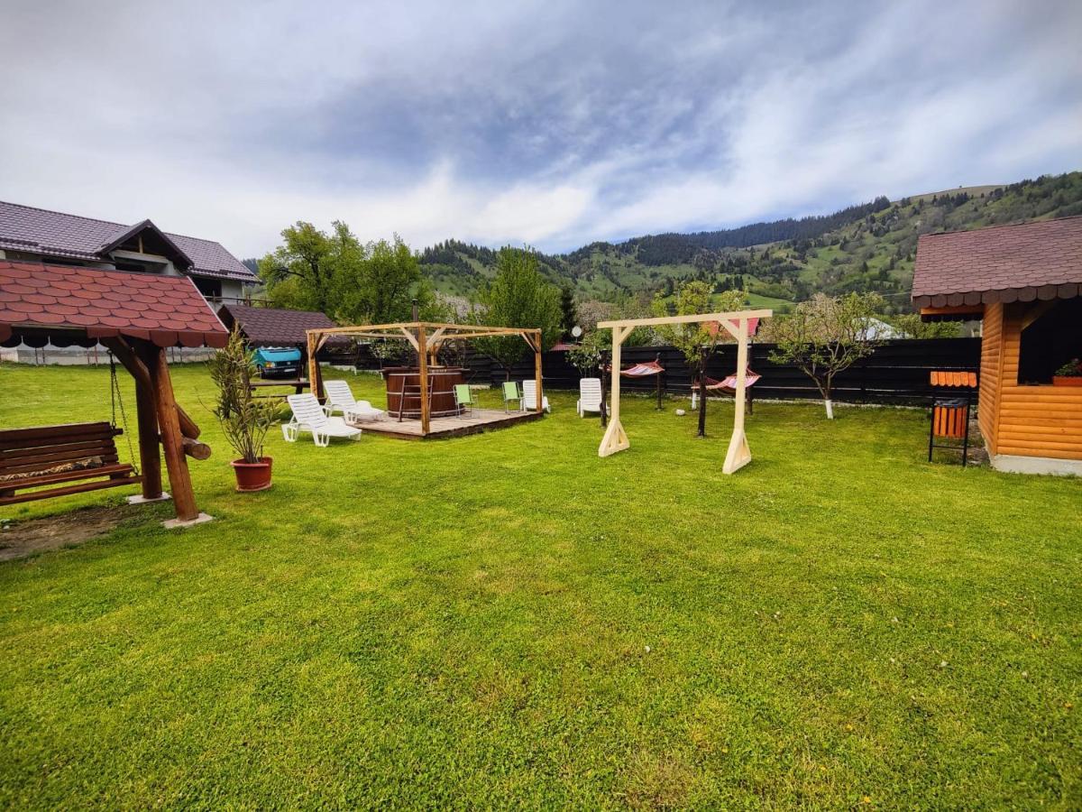 Casa Poiana Teiului Hotel Bagian luar foto